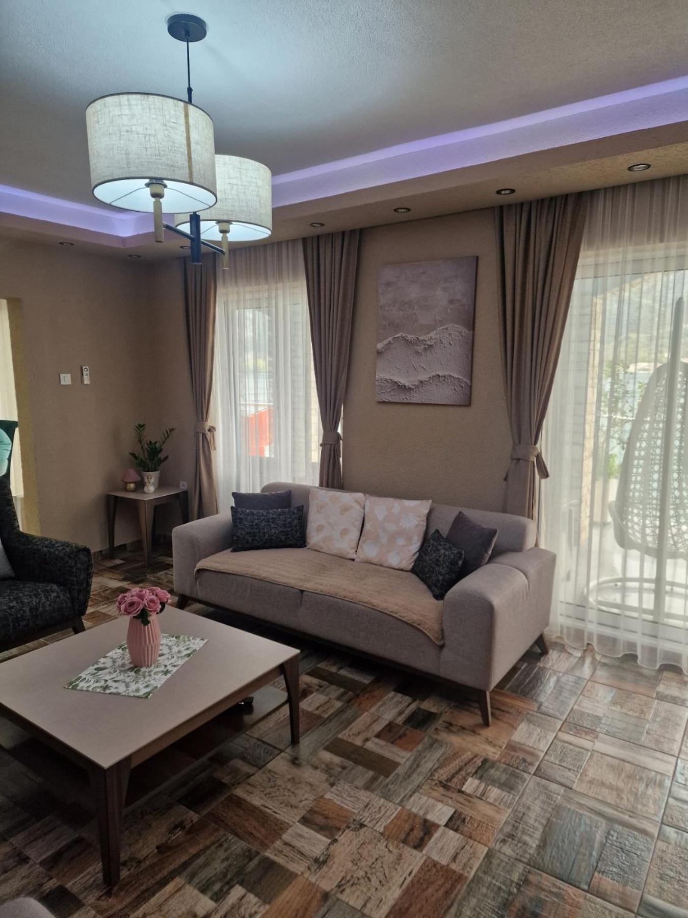 Apartament Sun Rays Kotor Zewnętrze zdjęcie