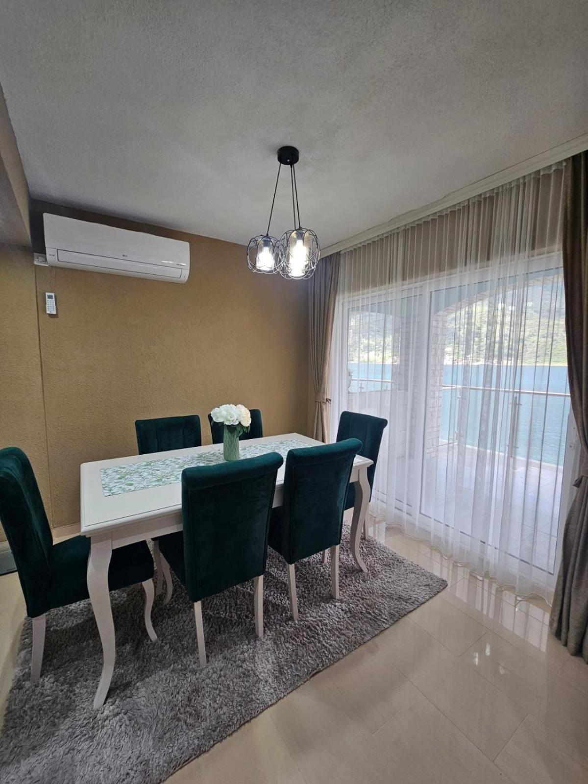 Apartament Sun Rays Kotor Zewnętrze zdjęcie